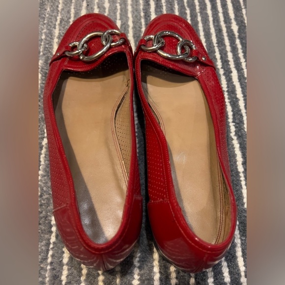 Talbots Size 7 1/2 red flats - Picture 2 of 11